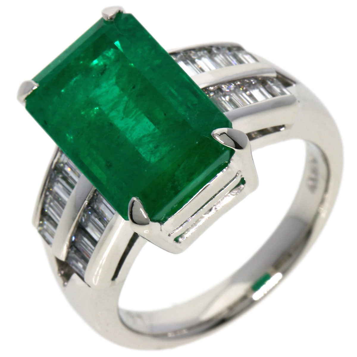 8.18ct Emerald Diamond Ring Platinum PT900 14.8g Ladies