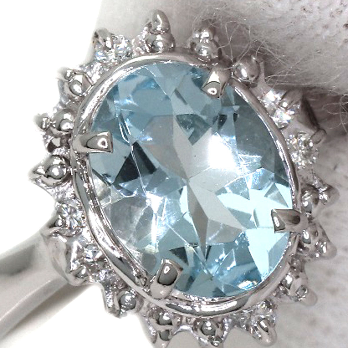 0.95ct Aquamarine Diamond Ring Platinum PT900 4.3g Ladies