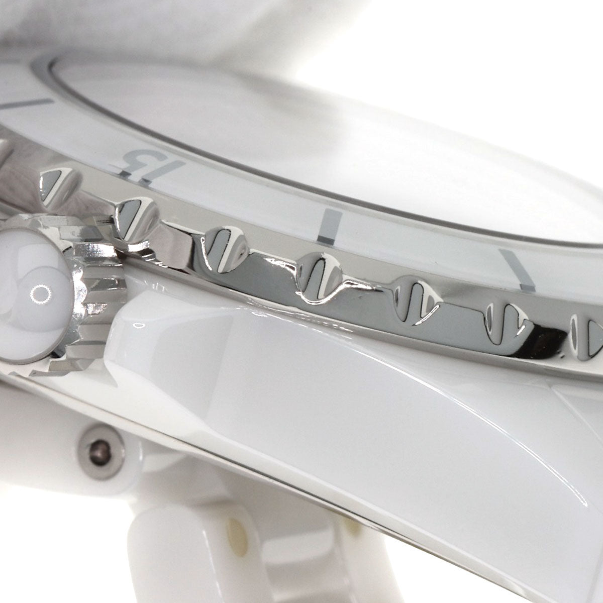 シャネル H0968 J12 33mm 腕時計 セラミック/セラミック レディース 【中古】【CHANEL】
