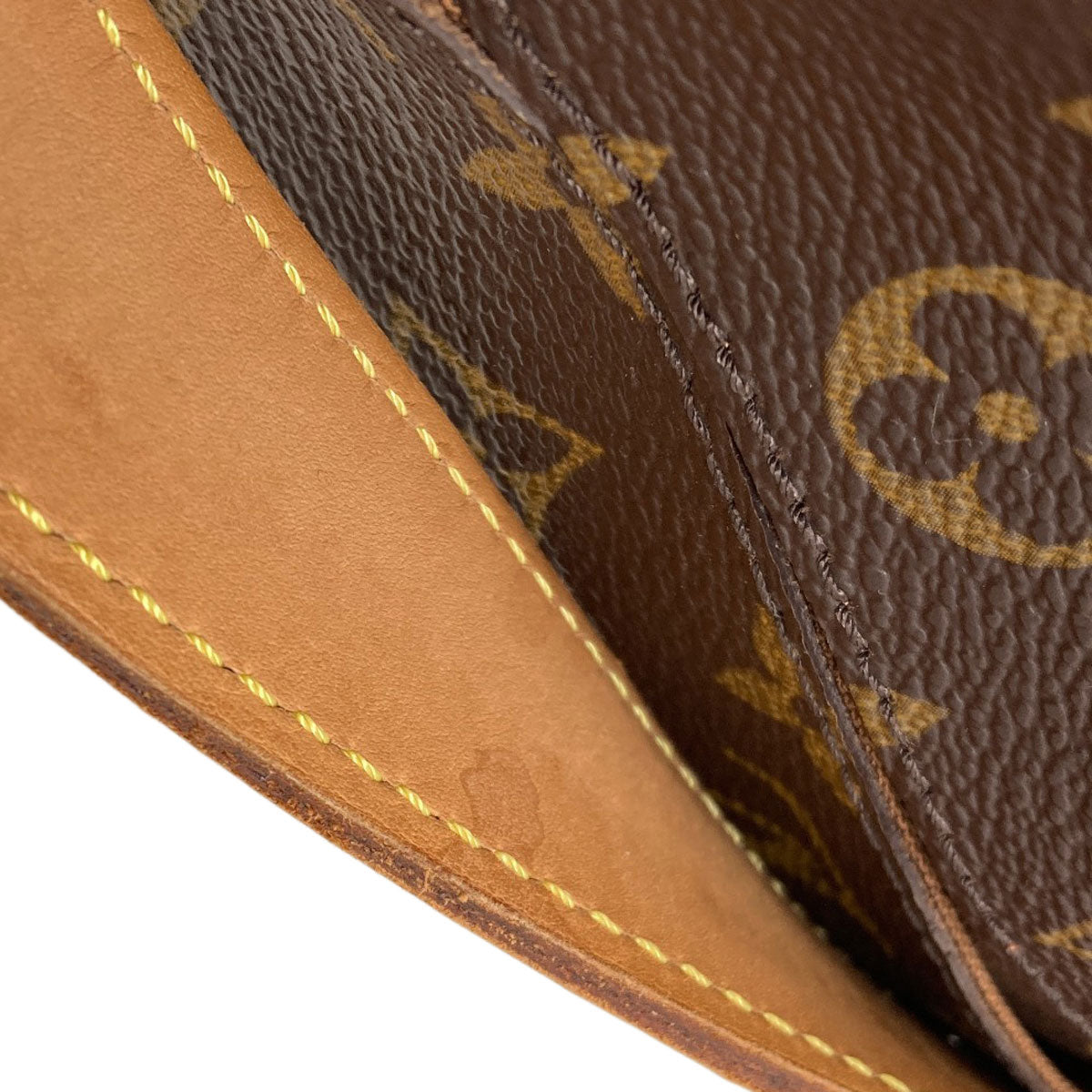 LOUIS VUITTON M45257 Aves Shoulder Bag Monogram canvas Ladies [Used]