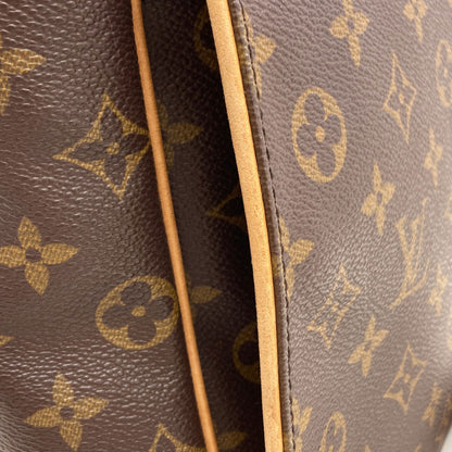 LOUIS VUITTON M45257 Aves Shoulder Bag Monogram canvas Ladies [Used]