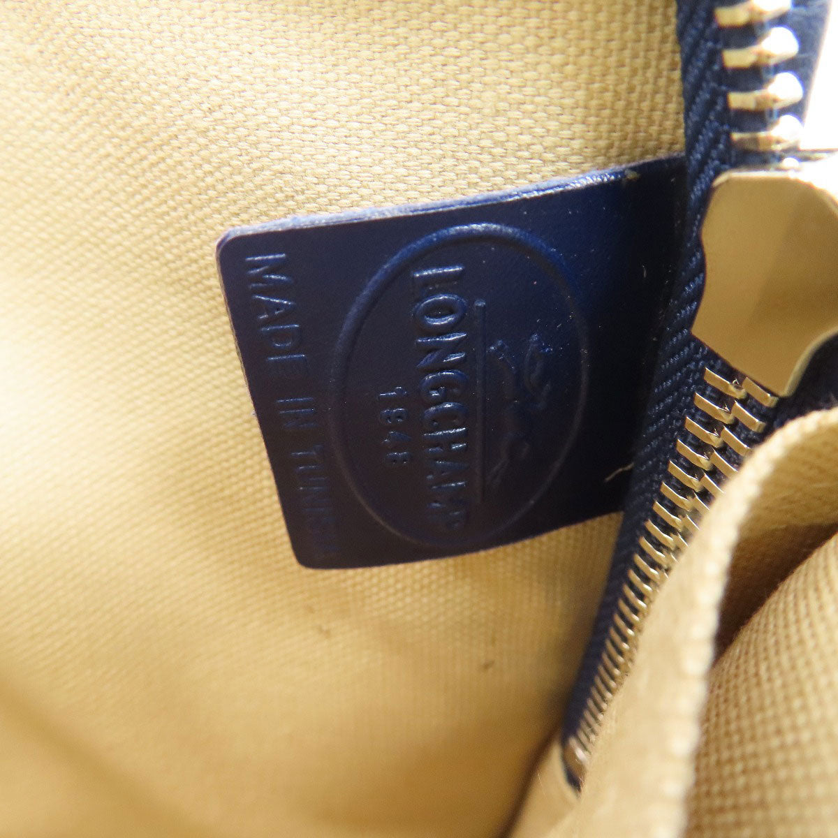 Longchamp Embossing Clutch bag Leather Ladies [Used]