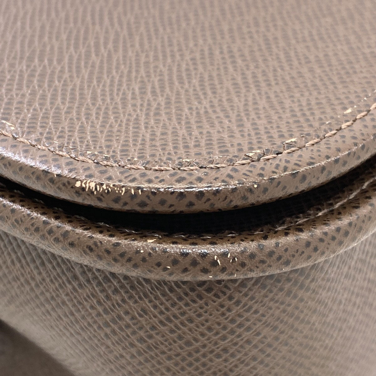 LOUIS VUITTON M32488 Andrei Shoulder Bag Taiga Ladies [Used]
