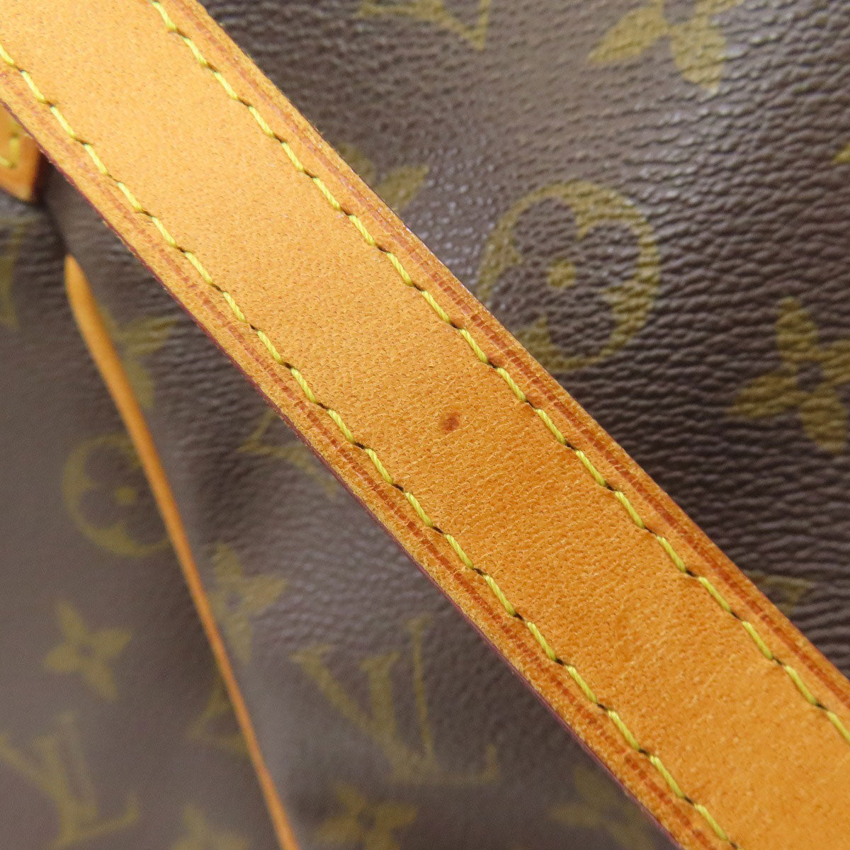 LOUIS VUITTON M56689 Totally MM Tote Bag Monogram canvas Ladies [Used]