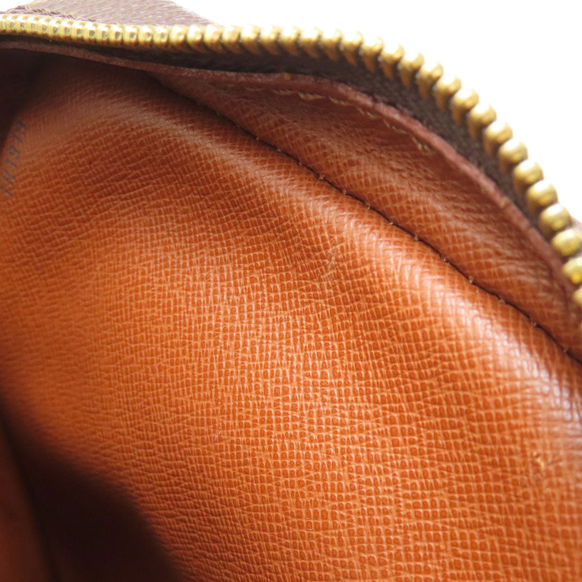LOUIS VUITTON M45236 Amazon Shoulder Bag Monogram canvas Ladies [Used]