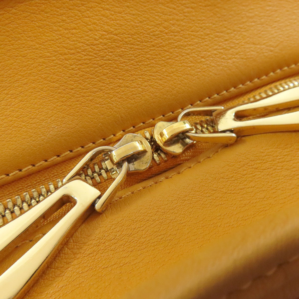 ロエベ アマソナ ハンドバッグ カーフ レディース 【中古】【LOEWE】