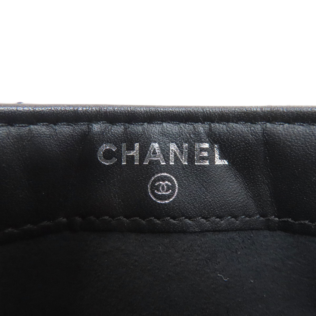 CHANEL Mini ChainShoulder Matelasse SilverHardware Shoulder Bag Lambskin Ladies [Used]