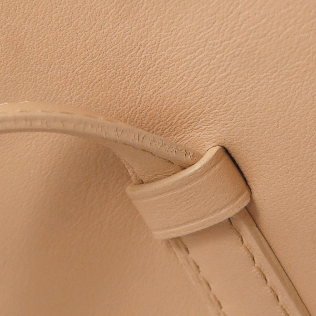 CARTIER Cabochon Tote Bag Leather Ladies [Used]