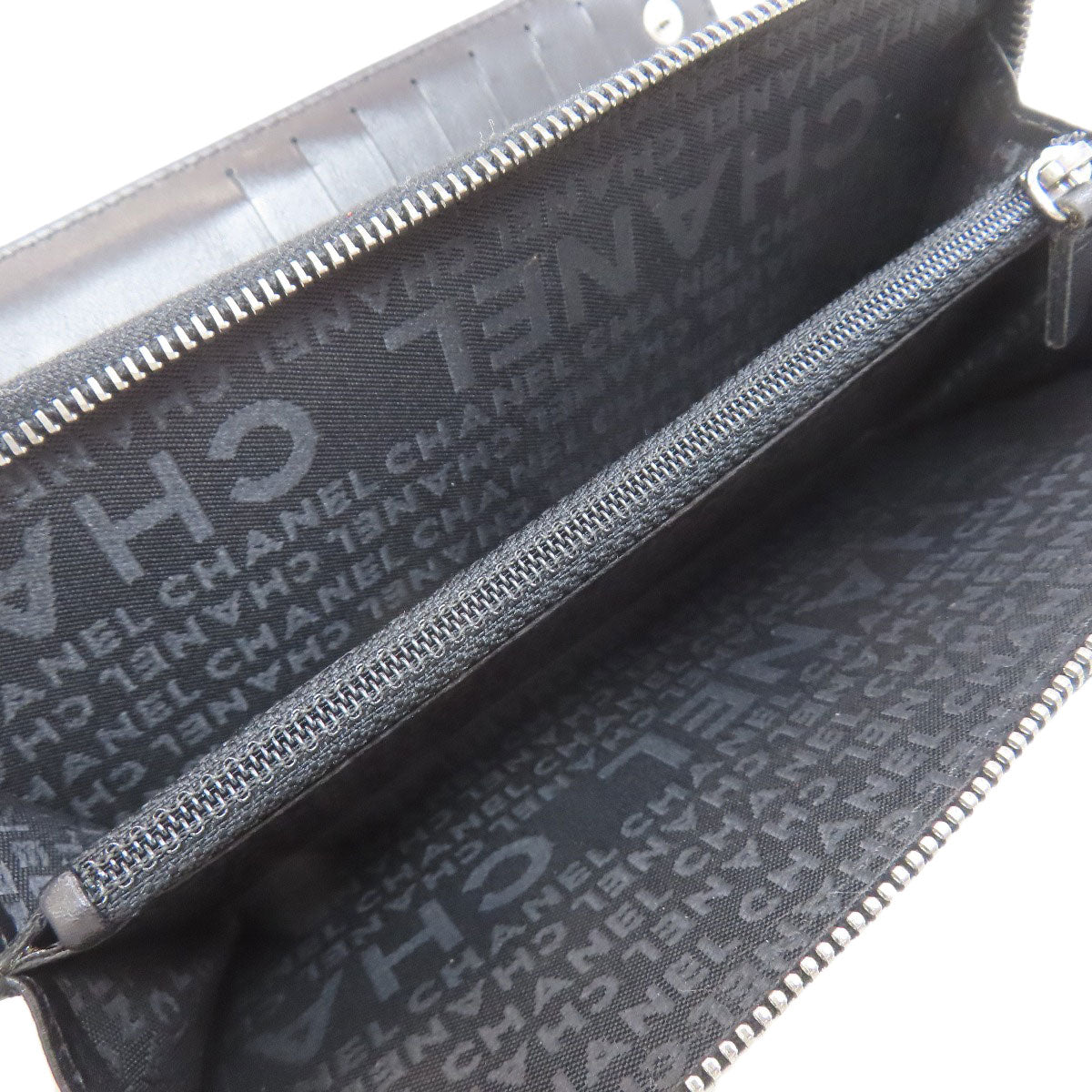 CHANEL Matelasse SilverHardware Long wallet (with coin pocket) Calf Ladies [Used]