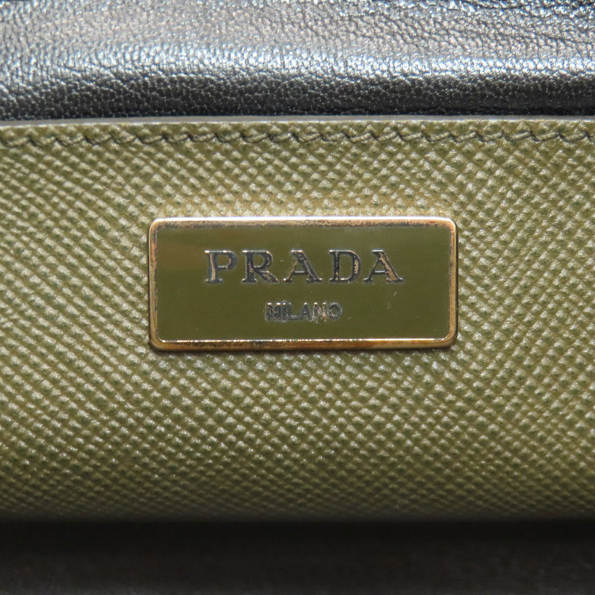 PRADA Logo Hardware Handbag Safiano Ladies [Used]