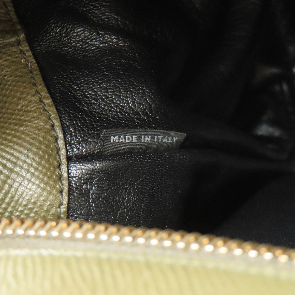 PRADA Logo Hardware Handbag Safiano Ladies [Used]
