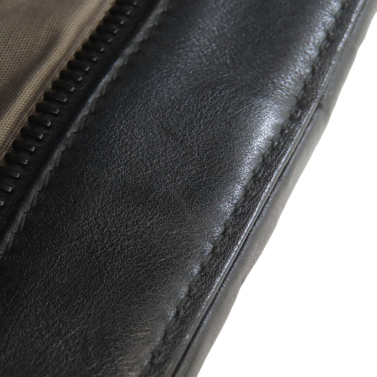 ボッテガヴェネタ イントレチャート ショルダーバッグ カーフ レディース 【中古】【BOTTEGA VENETA】
