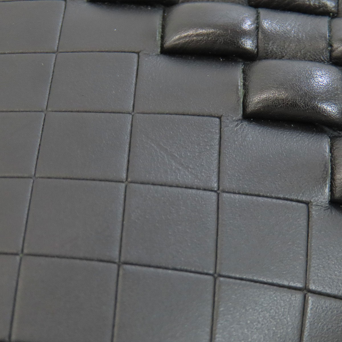 ボッテガヴェネタ イントレチャート ショルダーバッグ カーフ レディース 【中古】【BOTTEGA VENETA】