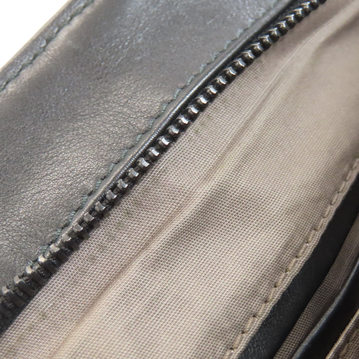 ボッテガヴェネタ イントレチャート ショルダーバッグ カーフ レディース 【中古】【BOTTEGA VENETA】