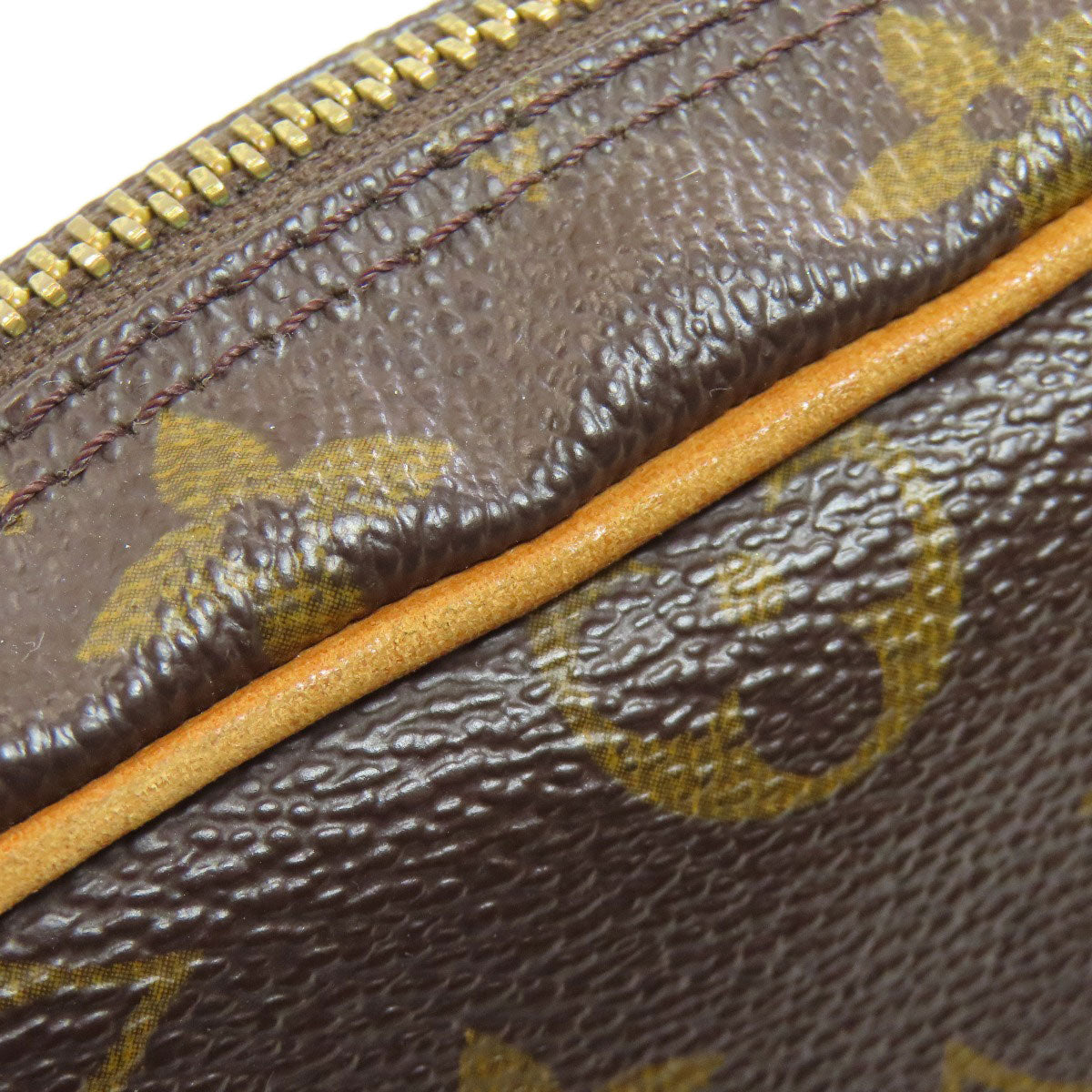 ルイヴィトン M45236 アマゾン ショルダーバッグ モノグラムキャンバス レディース 【中古】【LOUIS VUITTON】