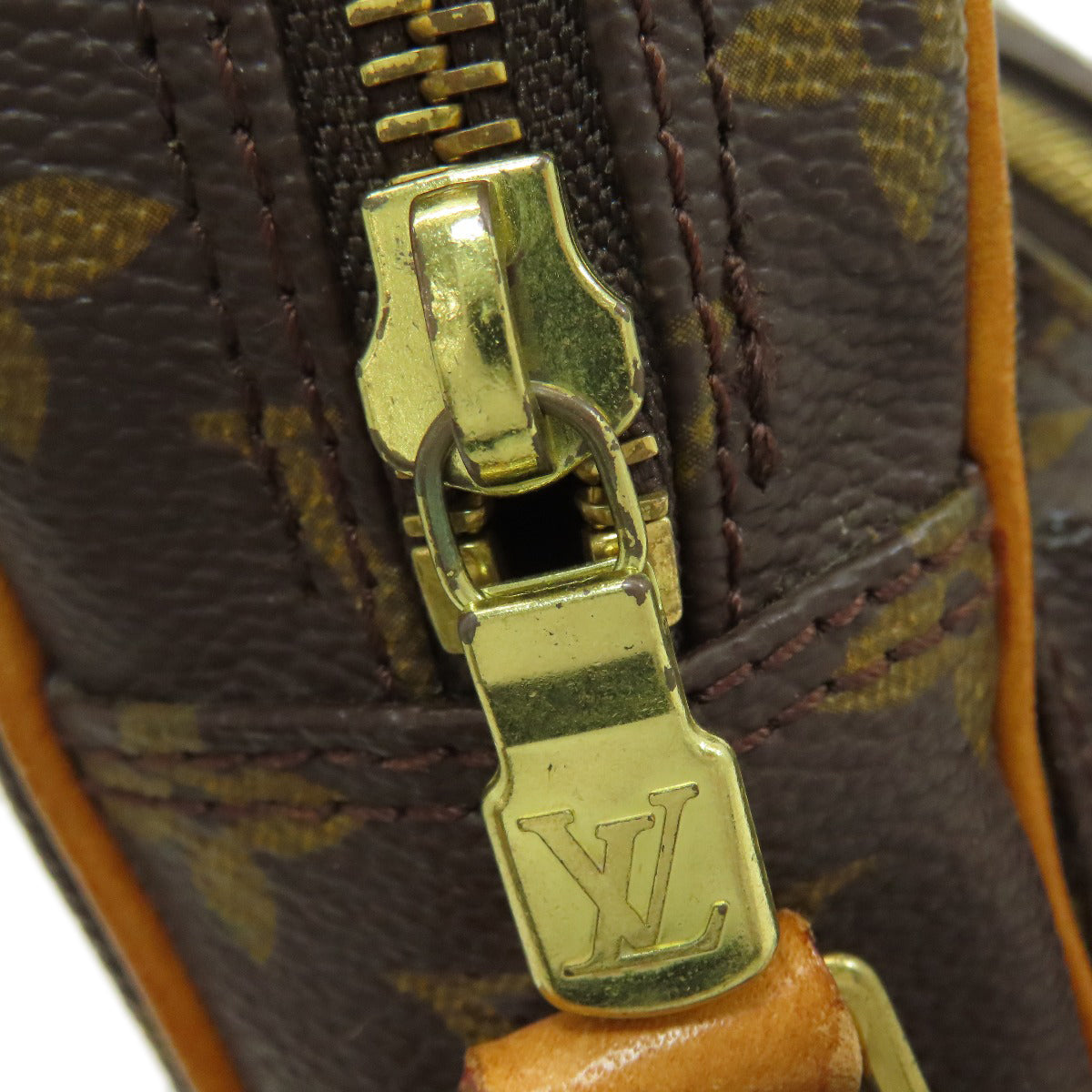 ルイヴィトン M45236 アマゾン ショルダーバッグ モノグラムキャンバス レディース 【中古】【LOUIS VUITTON】