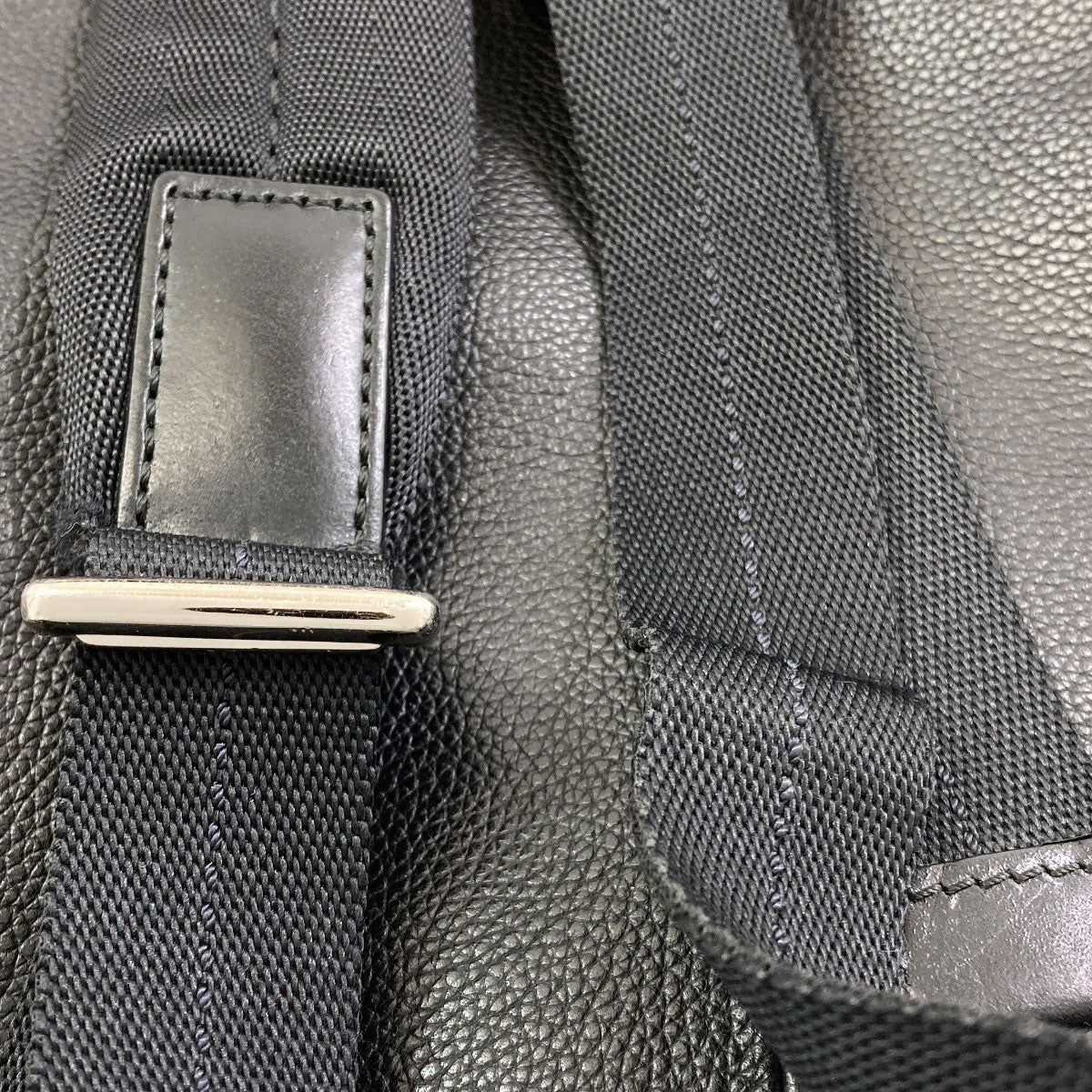 COACH 70306 logo Backpack Â· Daypack Leather Ladies [Used]
