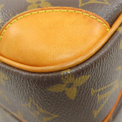 ルイヴィトン M45244 ナイル ショルダーバッグ モノグラムキャンバス レディース 【中古】【LOUIS VUITTON】