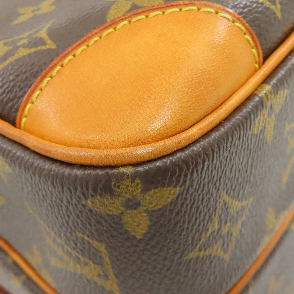 ルイヴィトン M45244 ナイル ショルダーバッグ モノグラムキャンバス レディース 【中古】【LOUIS VUITTON】