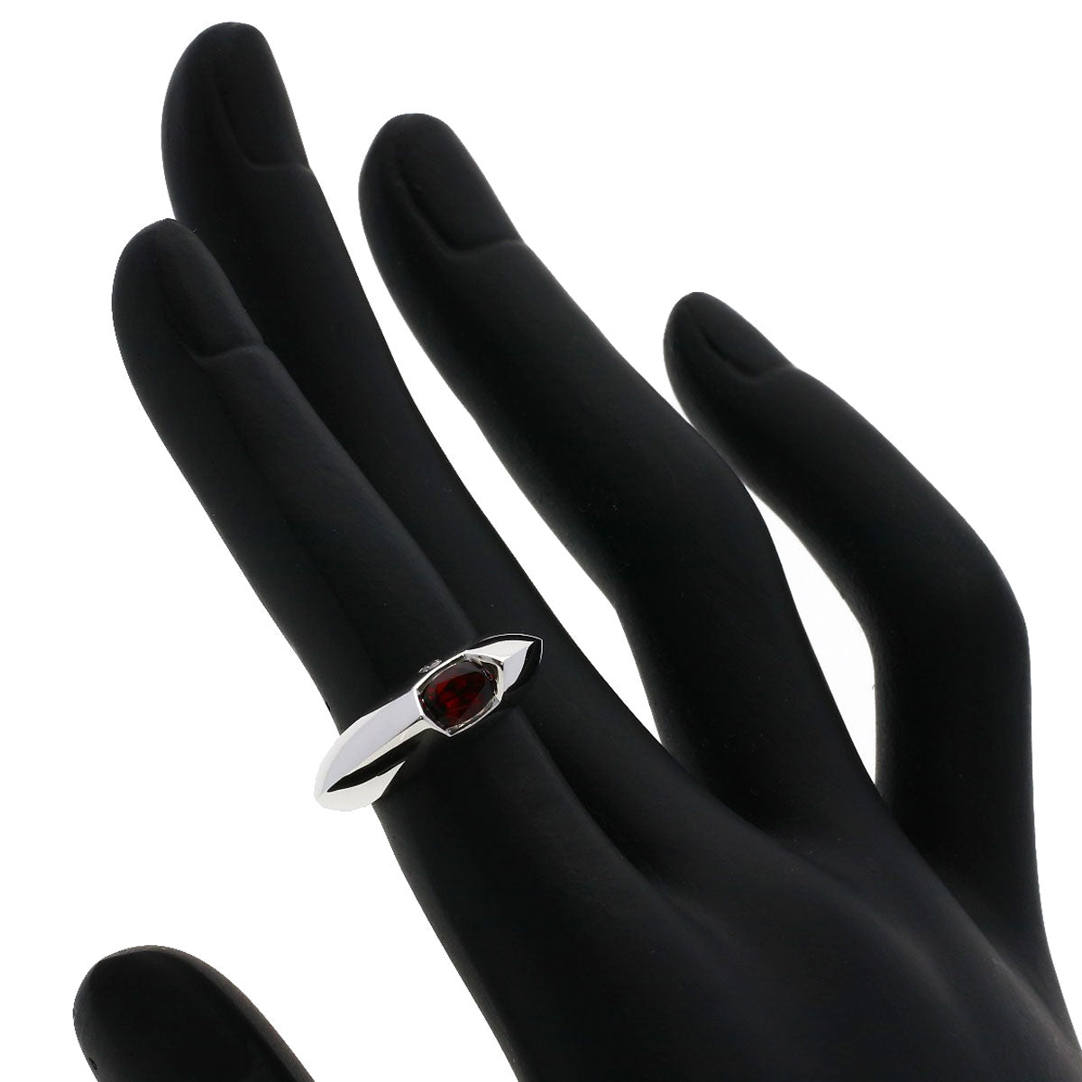 PIAGET   Ring Aura Garnet Diamond #46 K18 White Gold Ladies