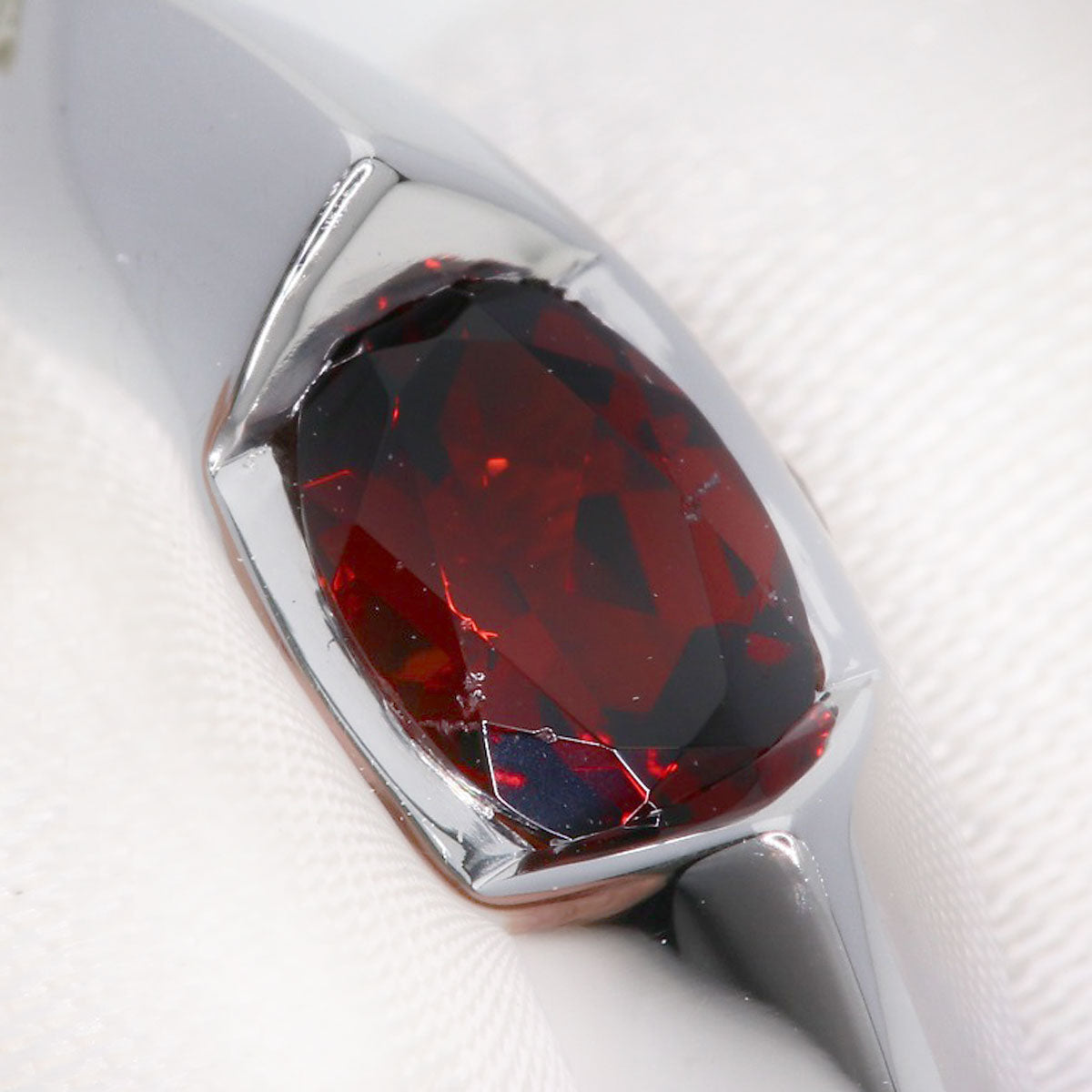 PIAGET   Ring Aura Garnet Diamond #46 K18 White Gold Ladies