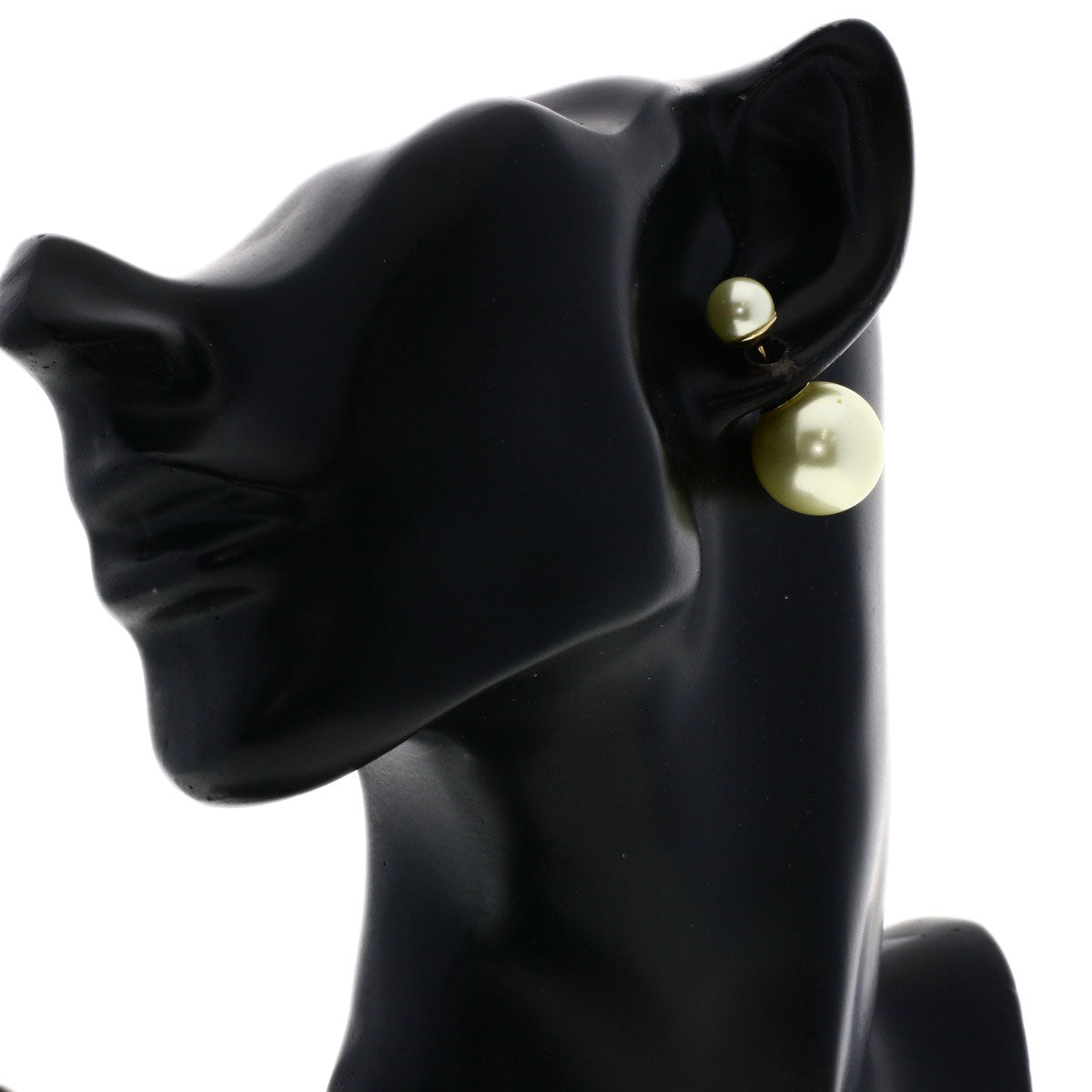 CHRISTIAN DIOR Fake pearl earring Metal Ladies [Used]