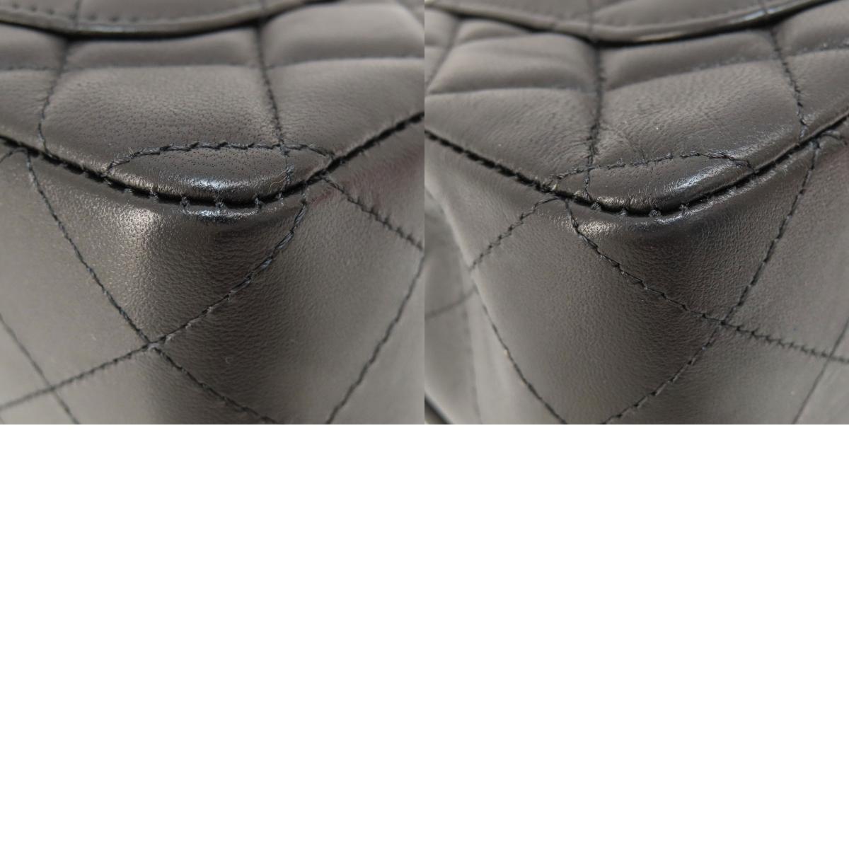 CHANEL ChainShoulder Matelasse GoldHardware Shoulder Bag Lambskin Ladies [Used]