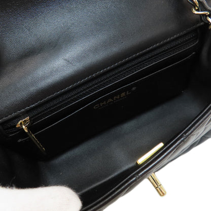 CHANEL ChainShoulder Matelasse GoldHardware Shoulder Bag Lambskin Ladies [Used]