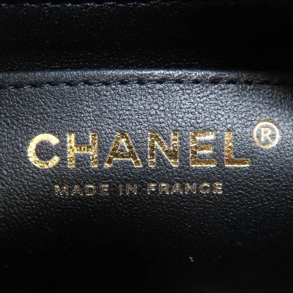 CHANEL ChainShoulder Matelasse GoldHardware Shoulder Bag Lambskin Ladies [Used]