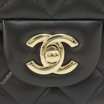 CHANEL ChainShoulder Matelasse GoldHardware Shoulder Bag Lambskin Ladies [Used]