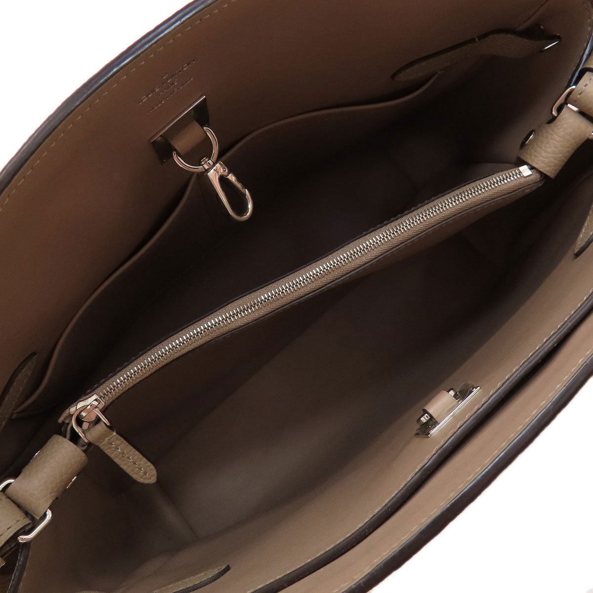 LOUIS VUITTON M51685 Mira MM Tourtrail Handbag Taurillon ClemenceLeather Ladies [Used]