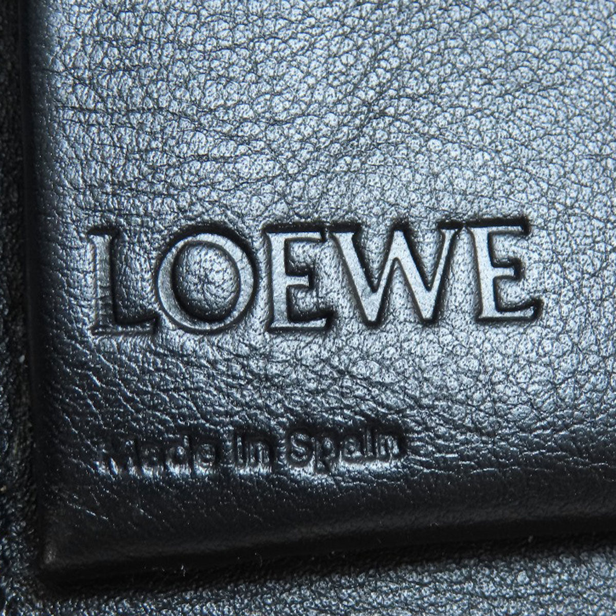 LOEWE   Bifold Wallet with Coin Pocket anagram Leather Ladies