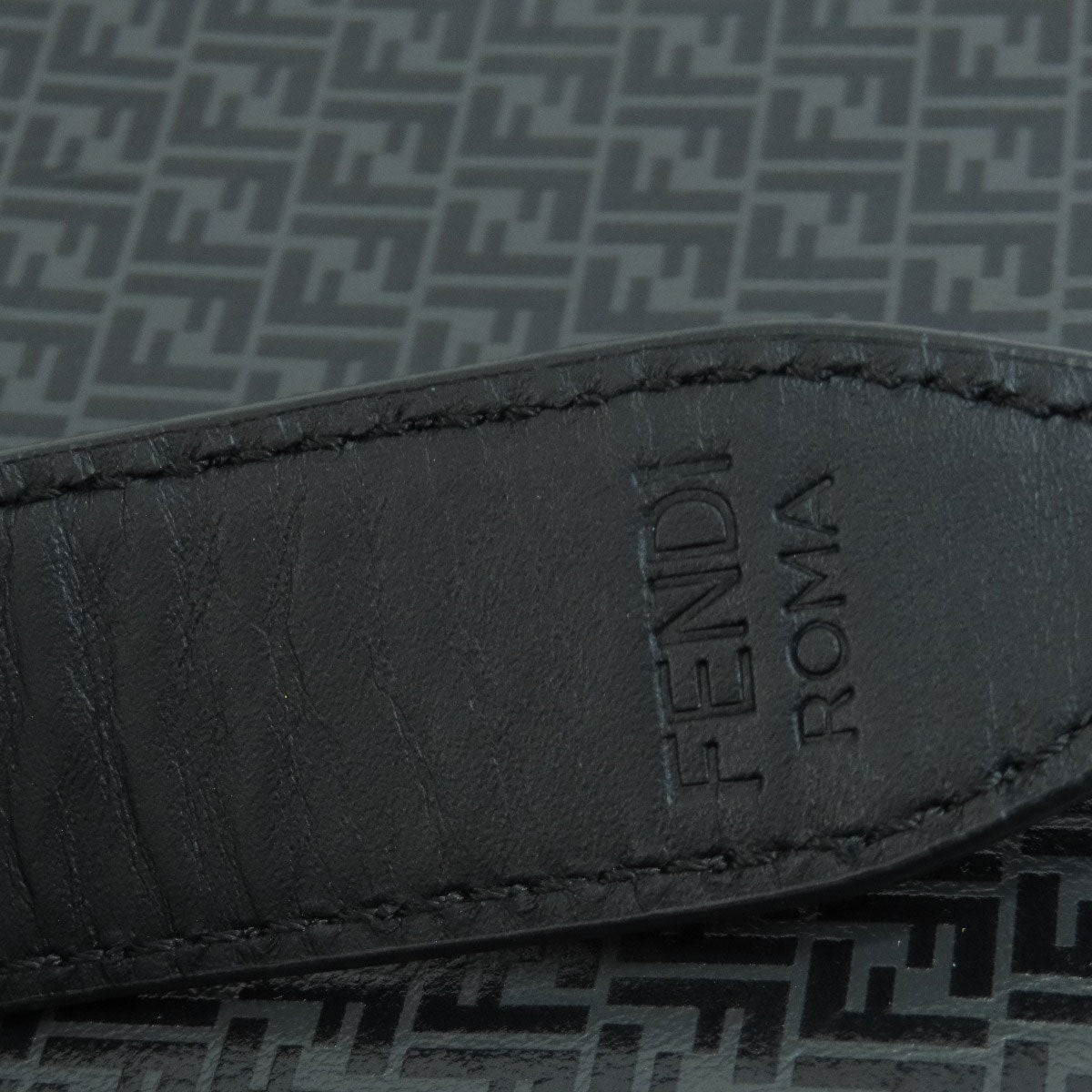 FENDI logo Shoulder Bag Leather Ladies [Used]