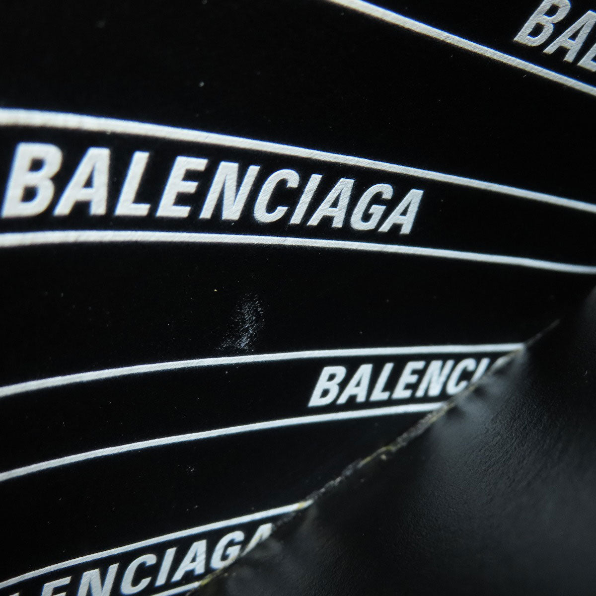 BALENCIAGA 552372 logo Shoulder Bag Calf Ladies [Used]