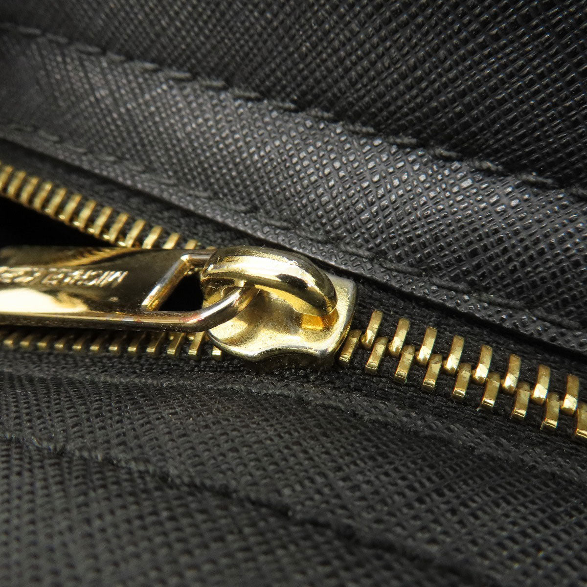 Michael Kors Long Shoulder Studs Shoulder Bag Leather Ladies [Used]