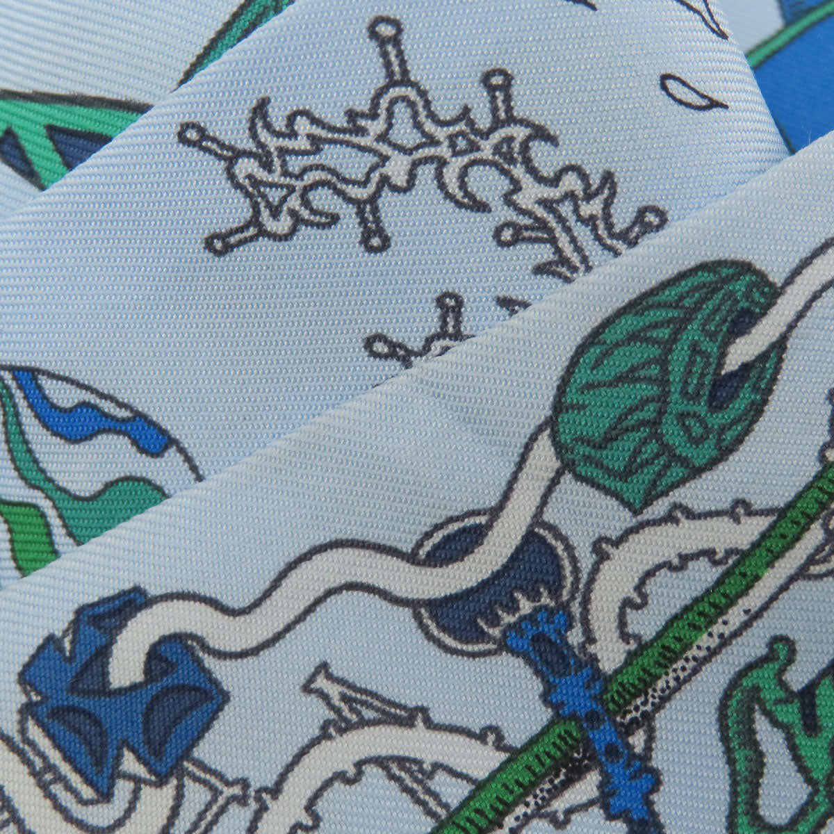 HERMES   Scarf Twilly Silk Ladies