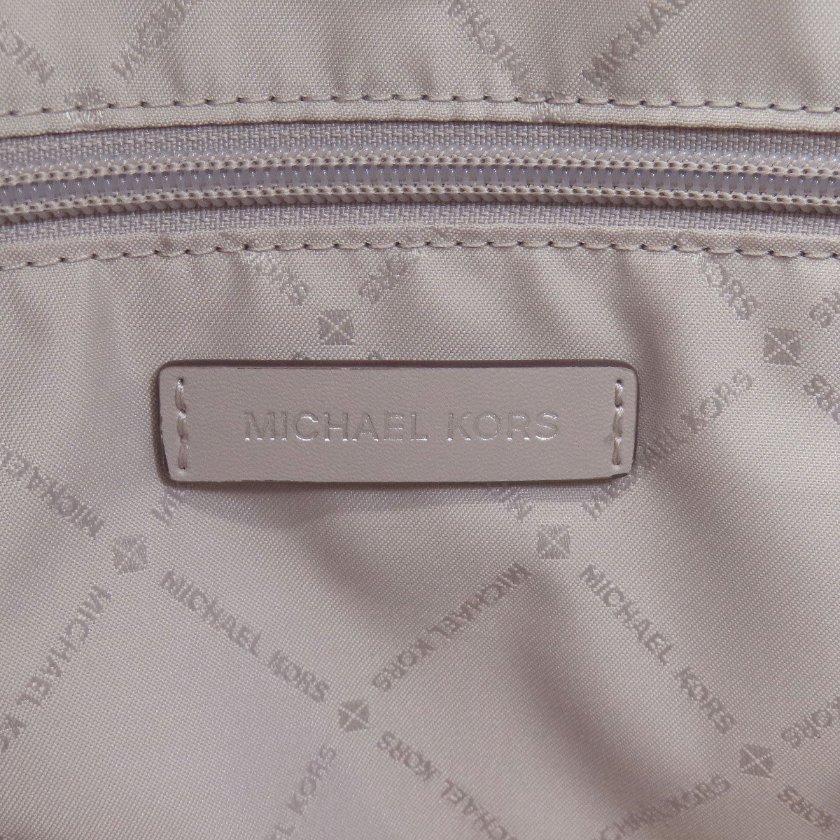 Michael Kors   Tote Bag Logo Hardware Leather Ladies