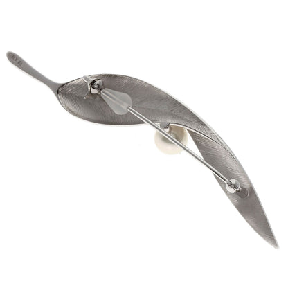 MIKIMOTO   Brooch Akoya pearl Pearl leaf motif K18 White Gold Ladies