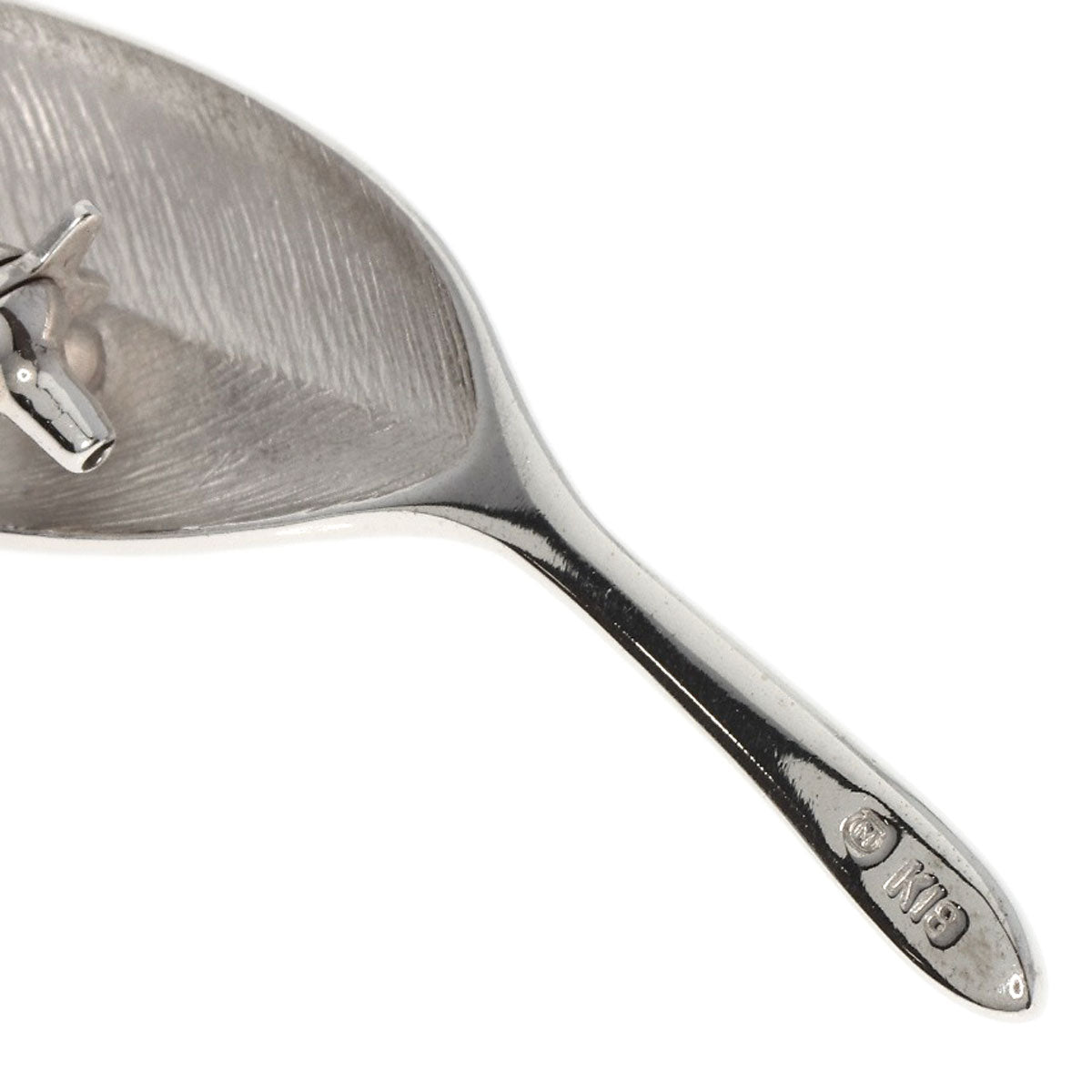 MIKIMOTO   Brooch Akoya pearl Pearl leaf motif K18 White Gold Ladies