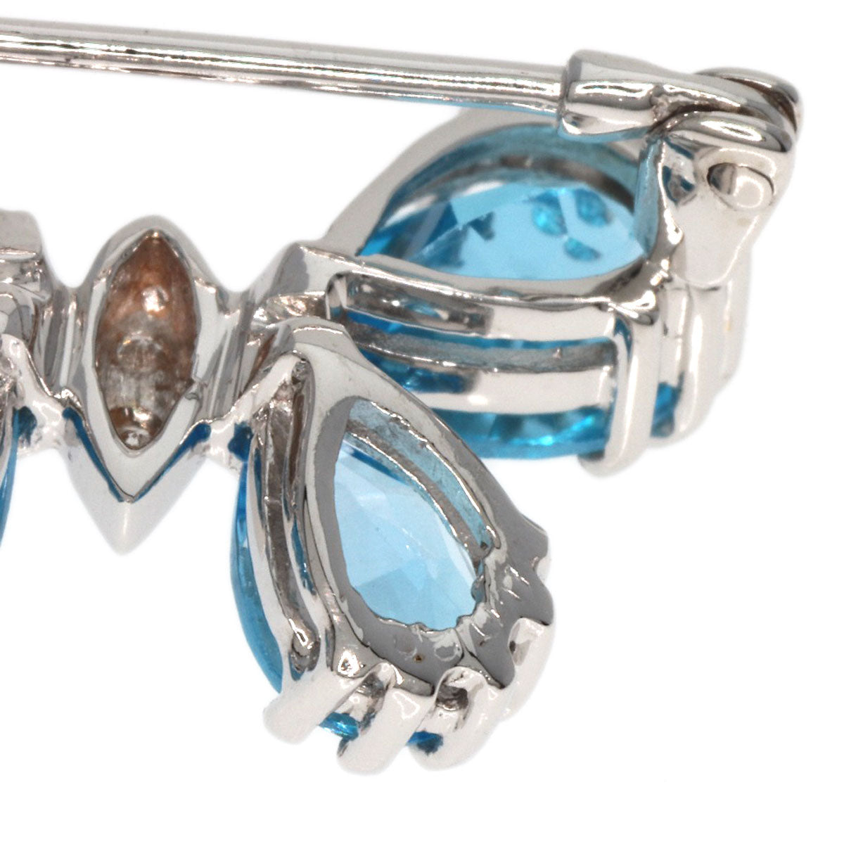 Ponte Vecchio Butterfly Diamond Blue Topaz Brooch K18 White Gold Ladies [Used]