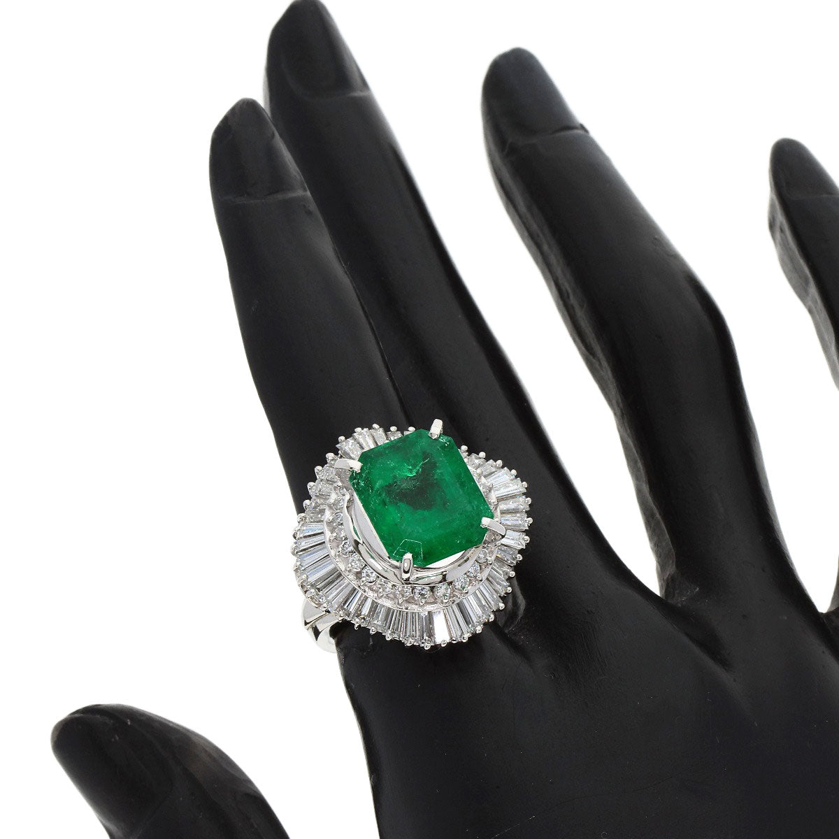 6.99ct Emerald Diamond Ring Platinum PT900  21.2g　Ladies