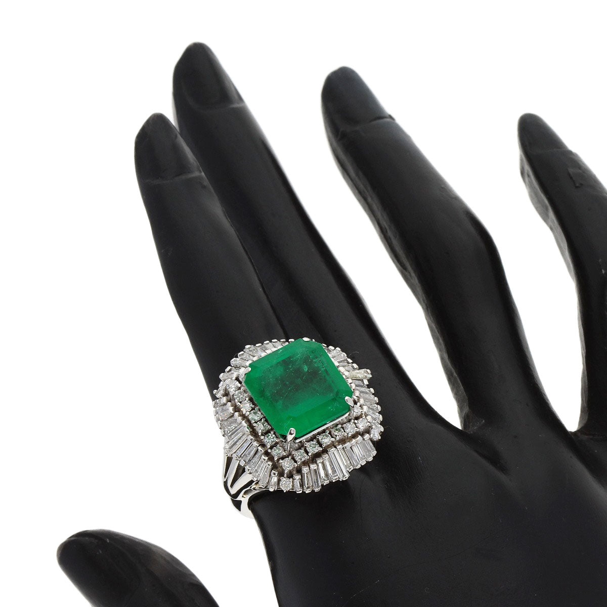 8.85ct Emerald Diamond Ring Platinum PT900  22.9g　Ladies