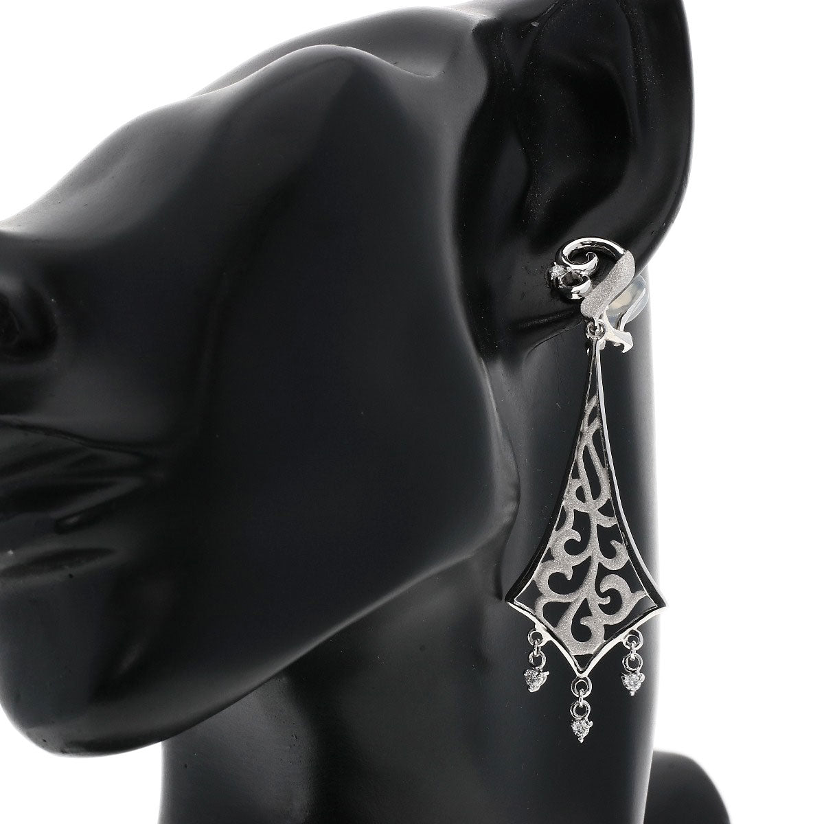 0.13ct tam Tamura Muneyoshi Diamond Earring K18 White Gold 10.2g　Ladies