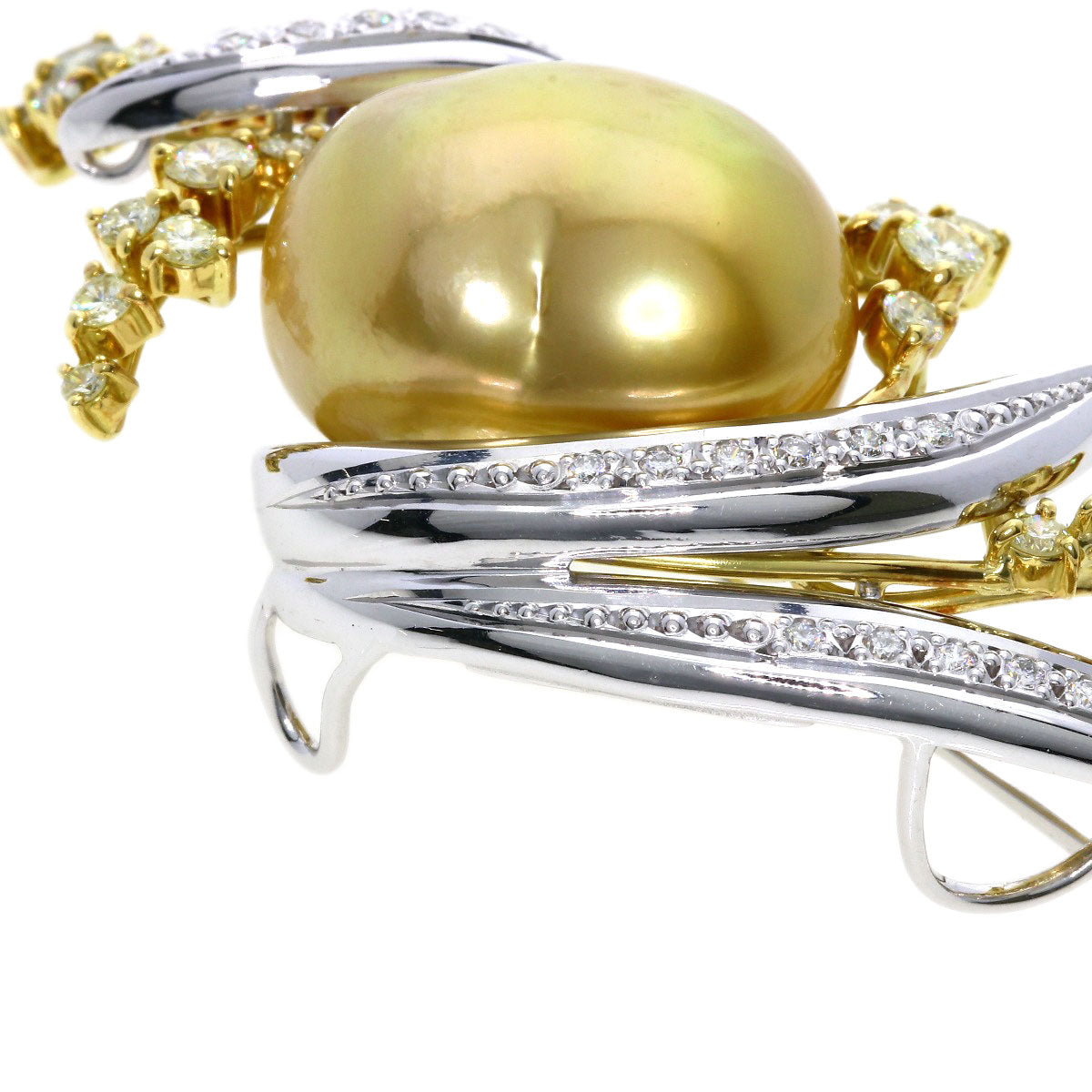 Golden  Pearl Diamond Brooch K18 Yellow Gold K18 White Gold 23.7g　Ladies
