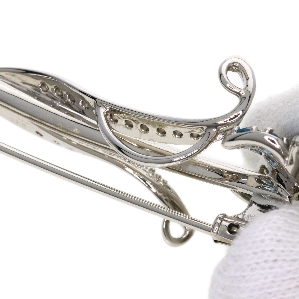 0.15ct Aquamarine Diamond Brooch K18 White Gold  7.3g　Ladies