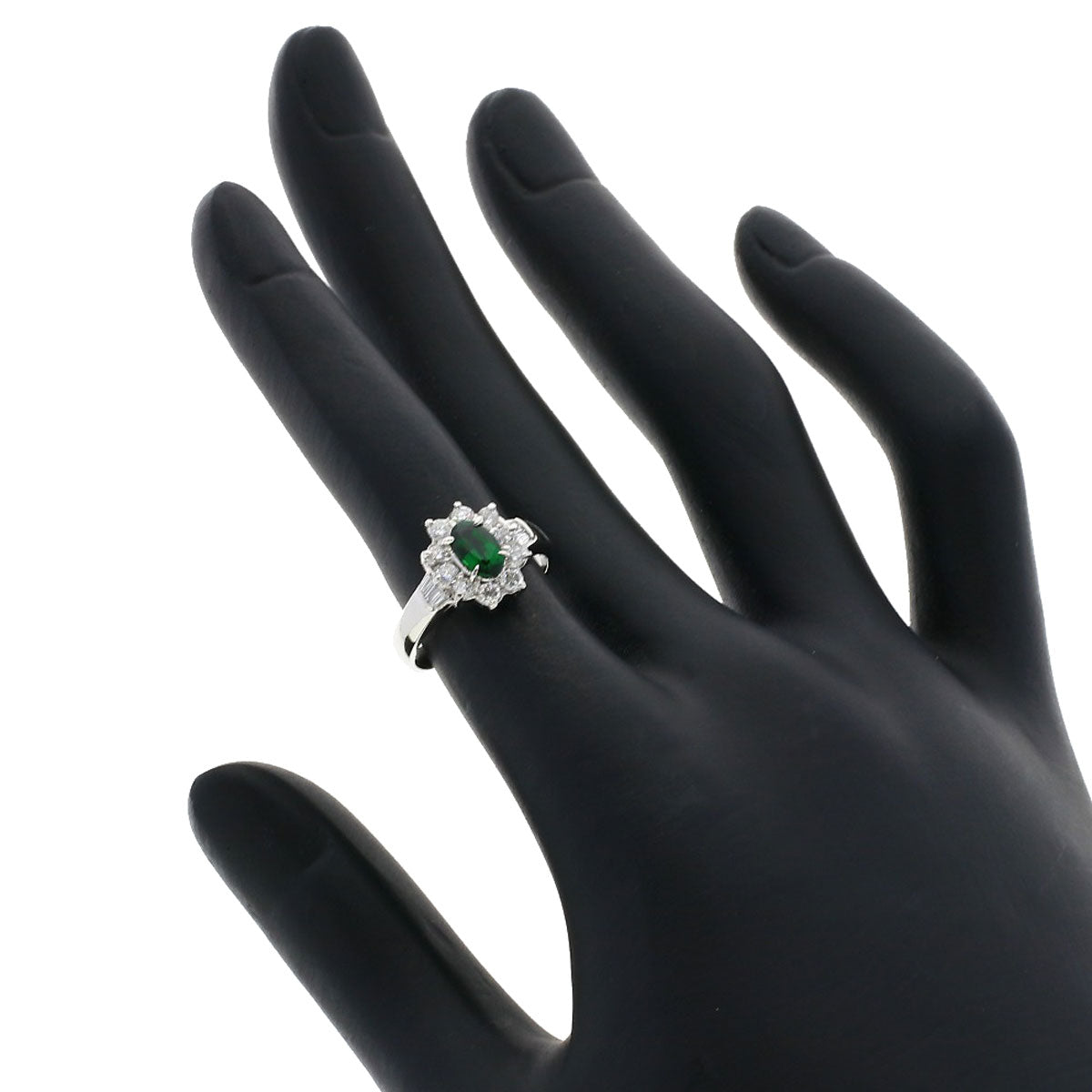 0.57ct Green Garnet Diamond Ring Platinum PT900  4.4g　Ladies