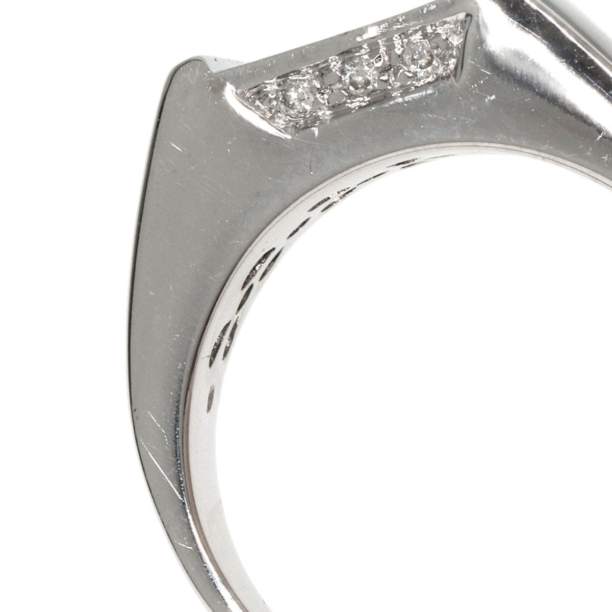 Diamond Shell Ring K18 White Gold  7.91g　Ladies