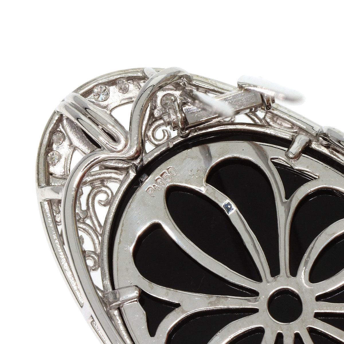 0.4ct Agate Cameo Diamond Brooch Platinum PT950 K18 White Gold 21.2g　Ladies