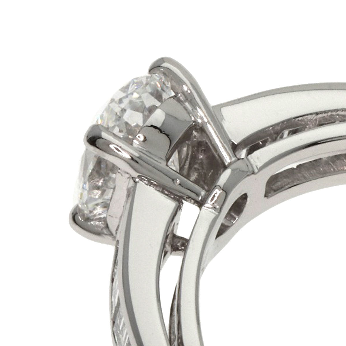 Van Cleef & Arpels Oval Bucket Diamond Ring Platinum Ladies [Used]