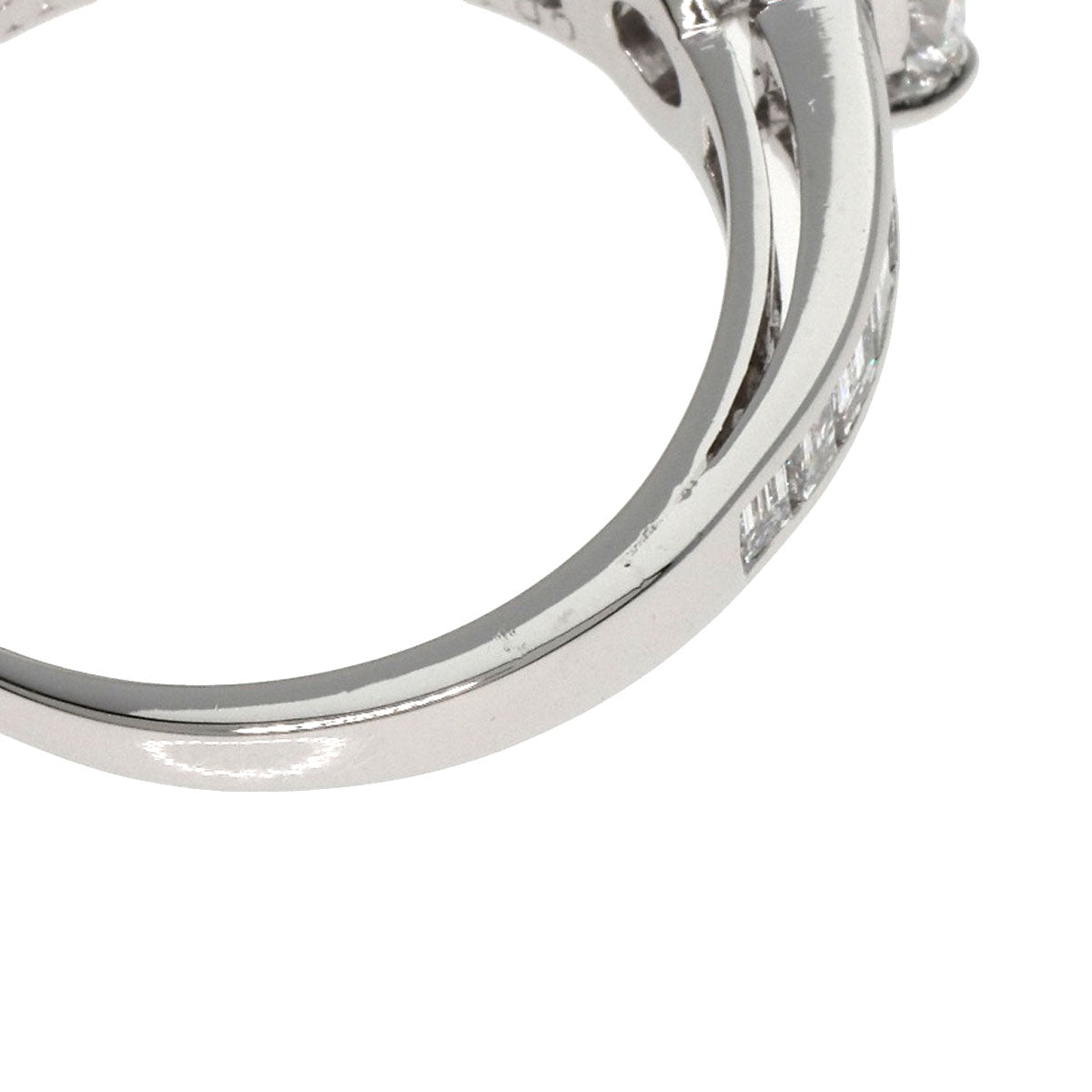 Van Cleef & Arpels Oval Bucket Diamond Ring Platinum Ladies [Used]